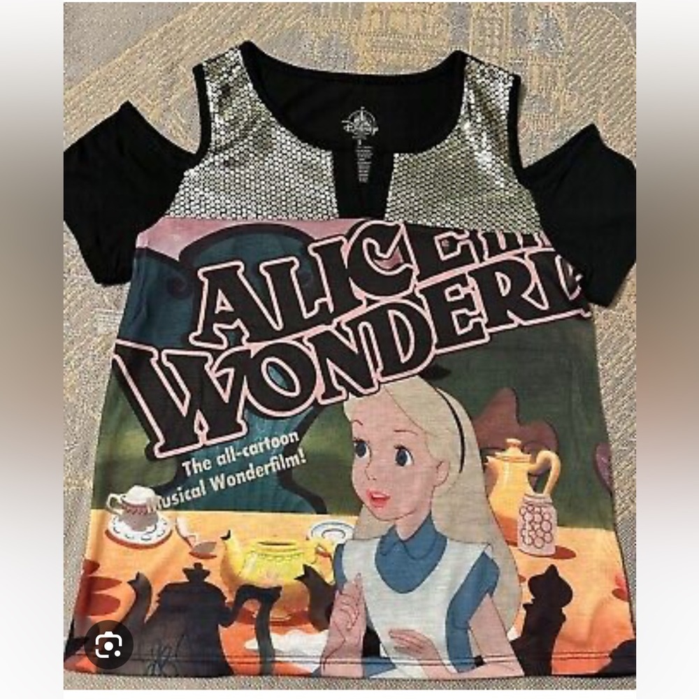 Disney Alice In Wonderland Tee